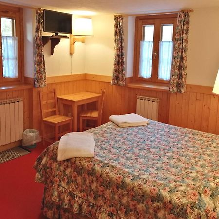 Hotel Locanda Grauson Когне Екстериор снимка